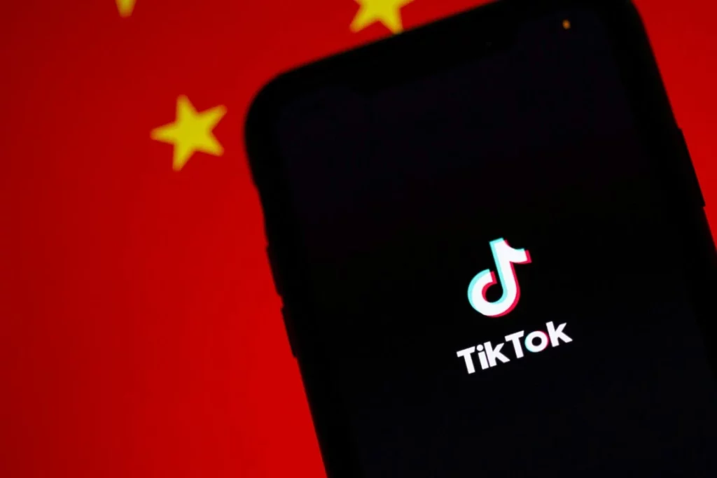 TikTok Travel Influencer